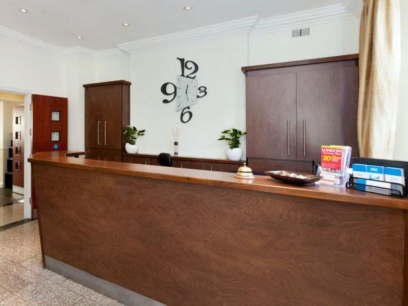 Crestfield Hotel London Exterior photo
